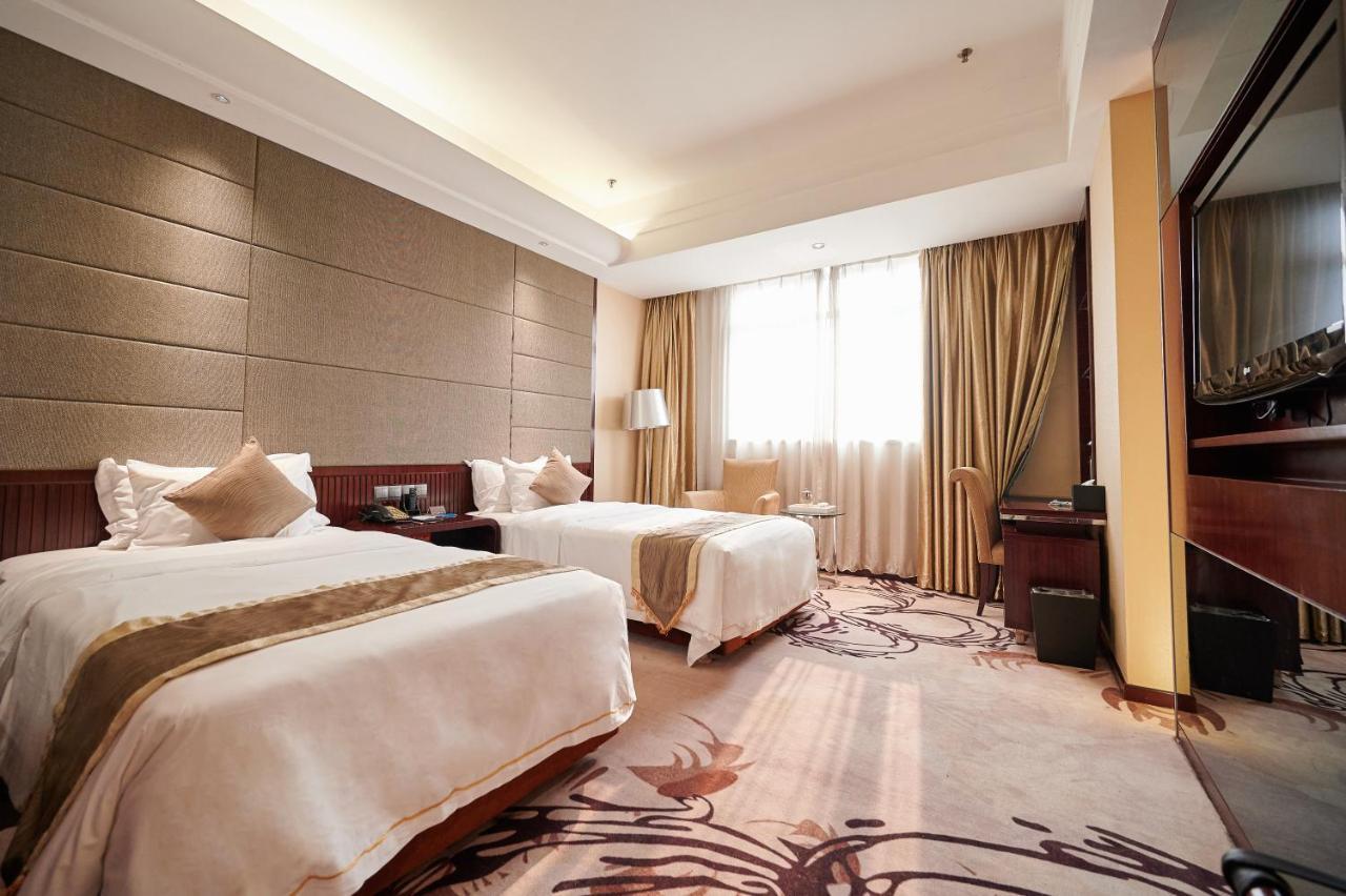 Foshan Jinlai Holiday Hotel Exterior foto